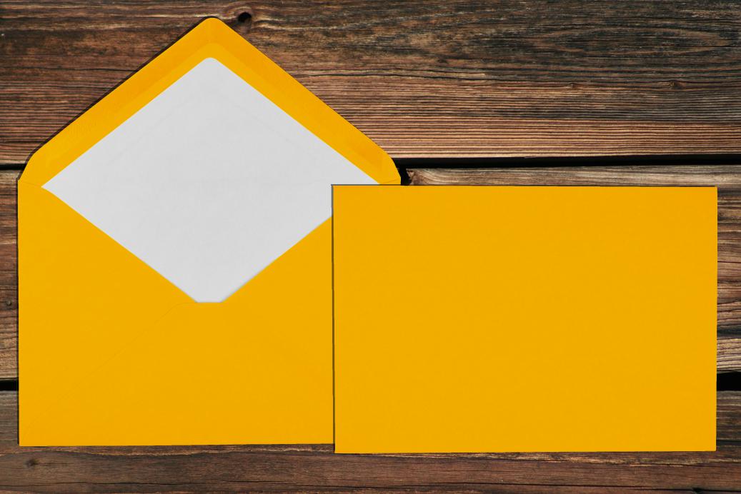 Briefhüllen mit Seidenfutter C5 157x225 mm Nassklebend Ocker gerippt 100 g/qm